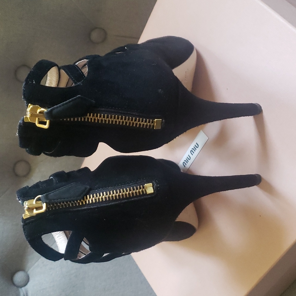 Miu Miu - Picture 3 of 7